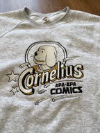 Sudadera gris cosida  - LA ALEGRE VIDA DEL TRISTE PERRO CORNELIUS